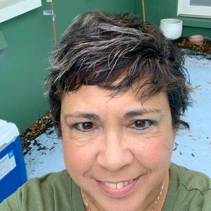 Meet your Posher, Theresa